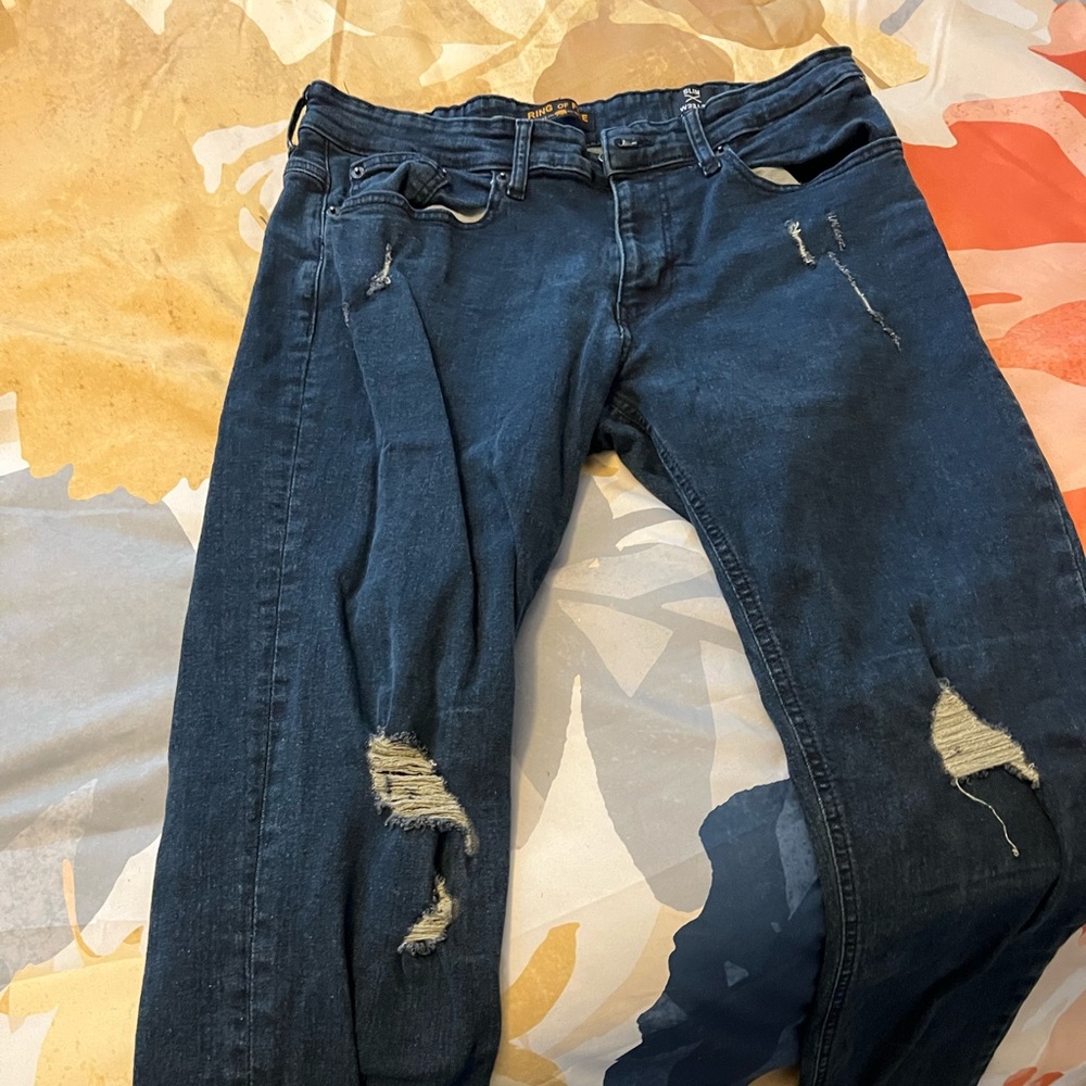 Ring of Fire size 33/30 Distressed Blue Jeans